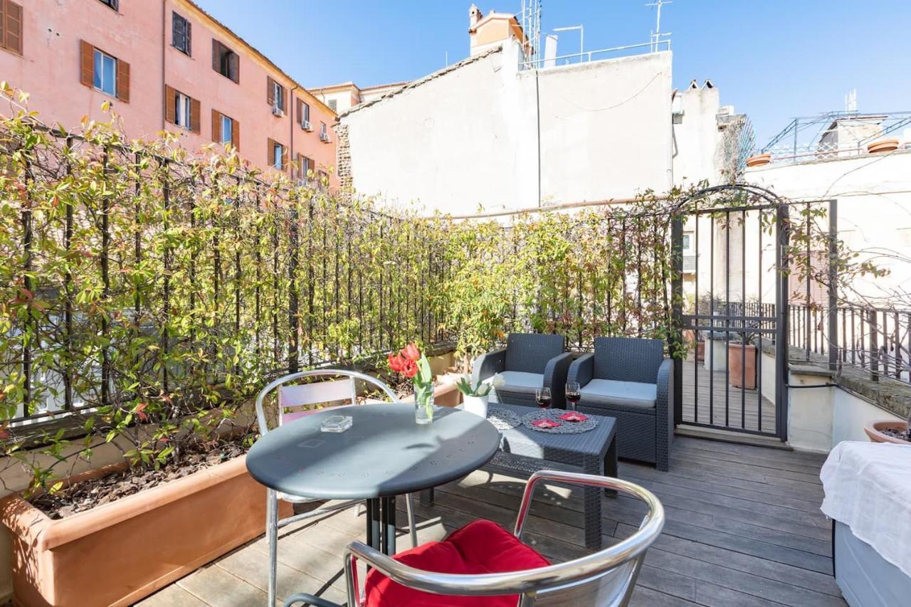 Nostromondo Ciancaleoni Palace Rom