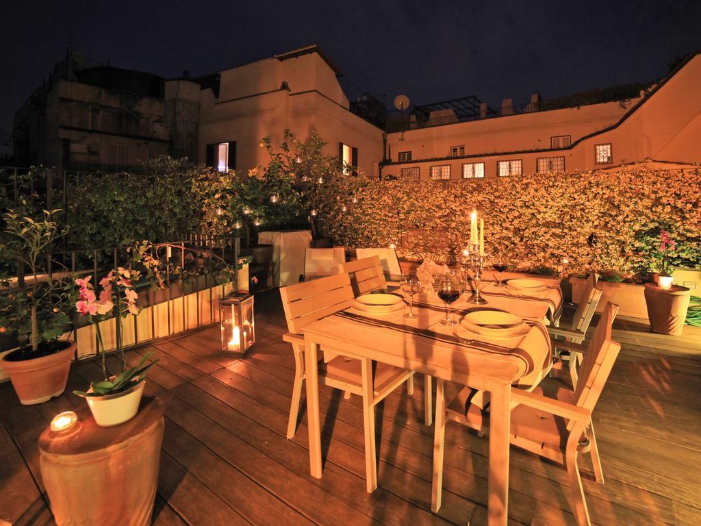 Lägenhet Nostromondo Ciancaleoni Palace *